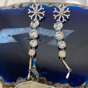 Sterling Silver long drop CZ 925 NWT Earrings
